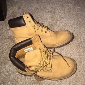 Size a lil old but still good